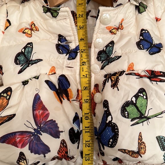 Infant Girl’s Lined Butterfly Puffer Coat Sz 6 months - Picture 14 of 16